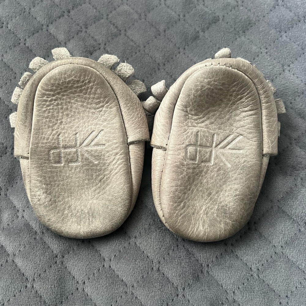 Freshly Picked moccasins size 1
